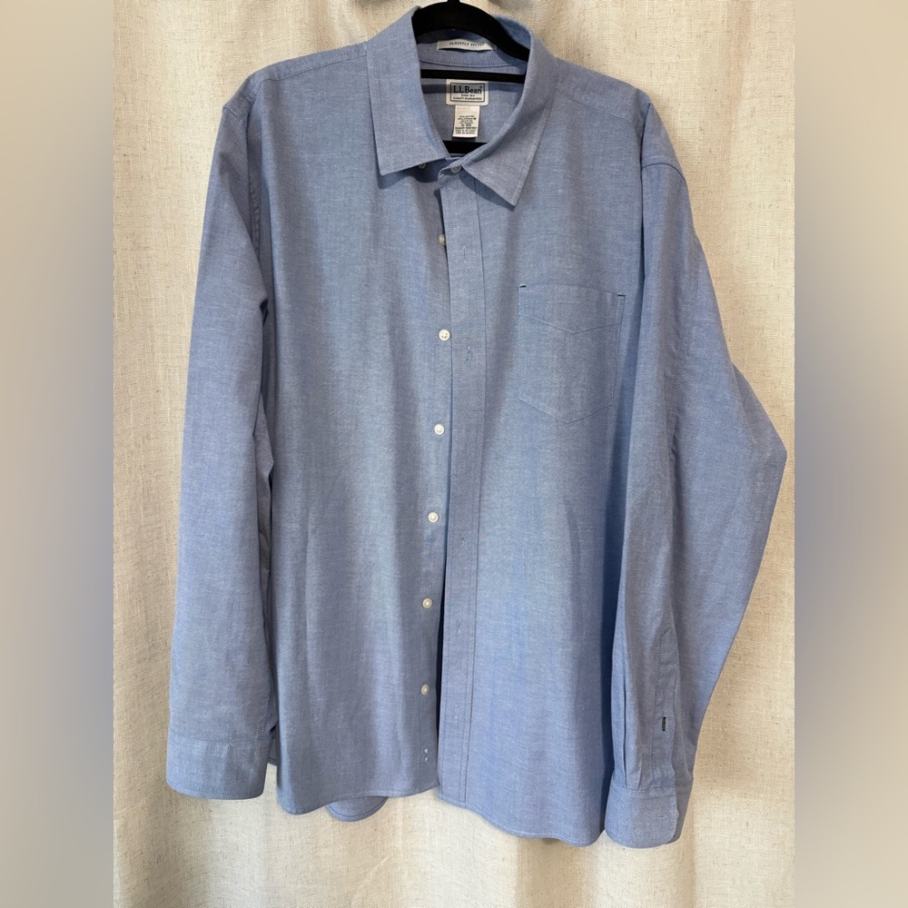 L.L. Bean Men's Light Blue Button-Down Shirt